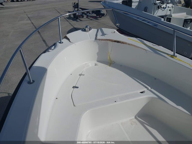 Boston Whaler Other 2014 BWCE2190E414 Image 8