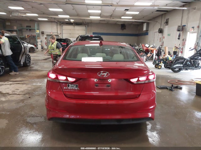 2017 Hyundai Elantra Se მანქანა იყიდება აუქციონზე, vin: KMHD84LF0HU207795, აუქციონის ნომერი: 45598860