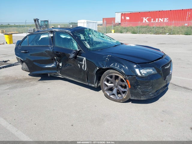 45598872 :رقم المزاد ، 2C3CCABG5PH657858 vin ، 2023 Chrysler 300 300s مزاد بيع