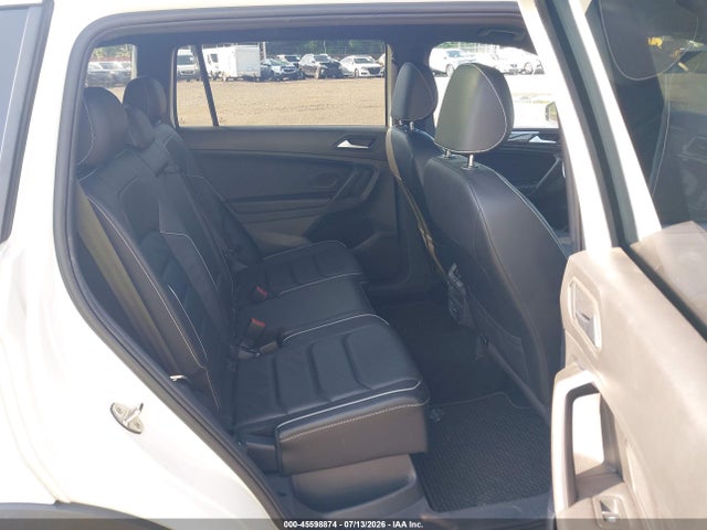 Продажа на аукционе авто 2021 Volkswagen Tiguan 2.0t Sel Premium R-line, vin: 3VV4B7AX2MM157890, номер лота: 45598874