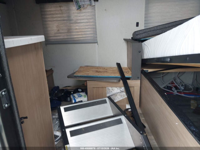 Продажа на аукционе авто 2023 Forest River Other, vin: 5ZT2CKEC6PY029169, номер лота: 45598879