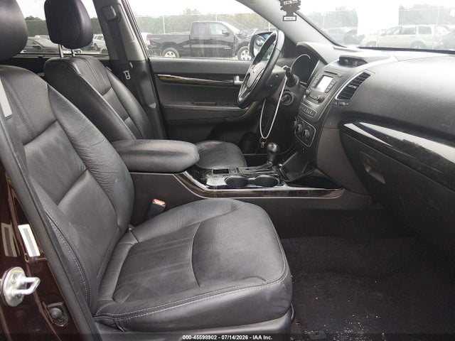 KIA SORENTO LX 2015 5XYKT3A61FG640337 Image 5