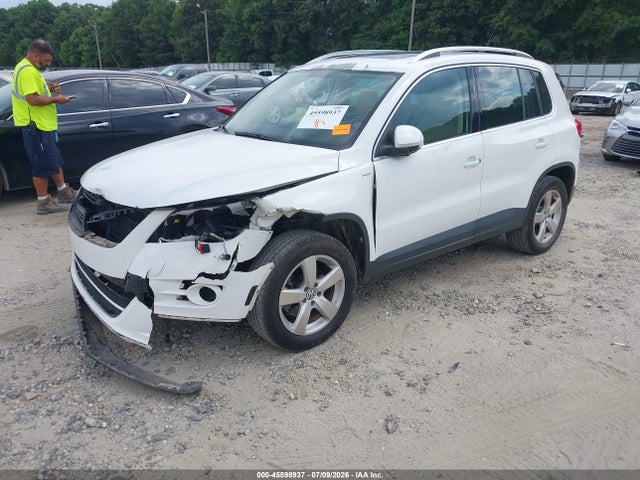 Продаж на аукціоні авто 2010 Volkswagen Tiguan Wolfsburg Edition, vin: WVGAV7AX8AW523920, номер лоту: 45598937