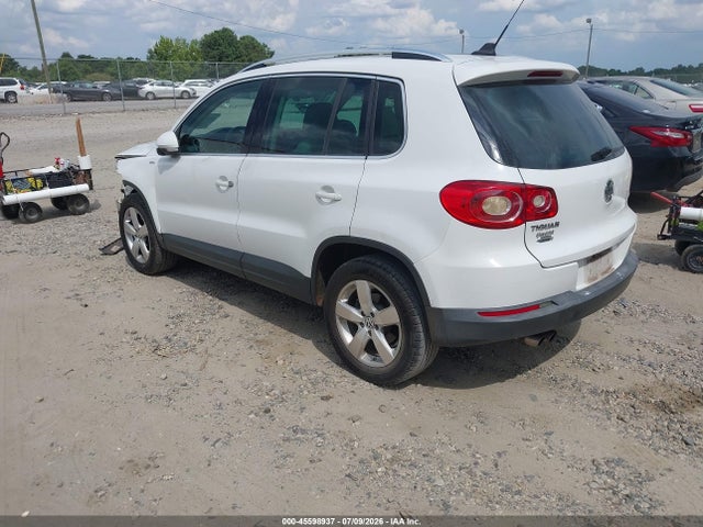 Продаж на аукціоні авто 2010 Volkswagen Tiguan Wolfsburg Edition, vin: WVGAV7AX8AW523920, номер лоту: 45598937