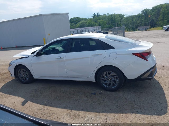Hyundai ELANTRA SEL 2024 KMHLM4DG3RU751806 Image 15