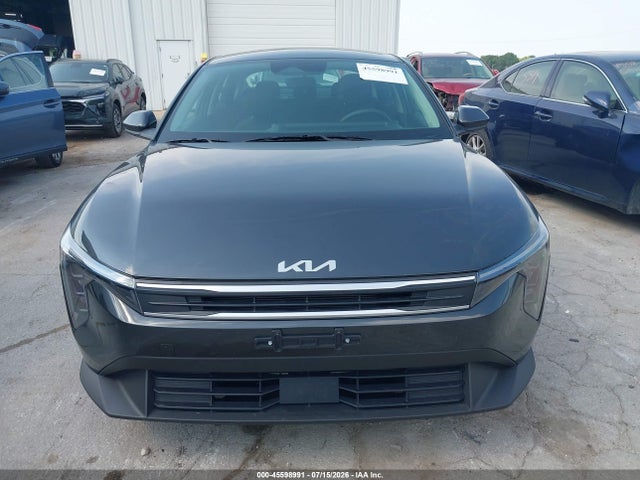 2025 Kia K4 Lxs მანქანა იყიდება აუქციონზე, vin: 3KPFT4DE9SE103846, აუქციონის ნომერი: 45598991