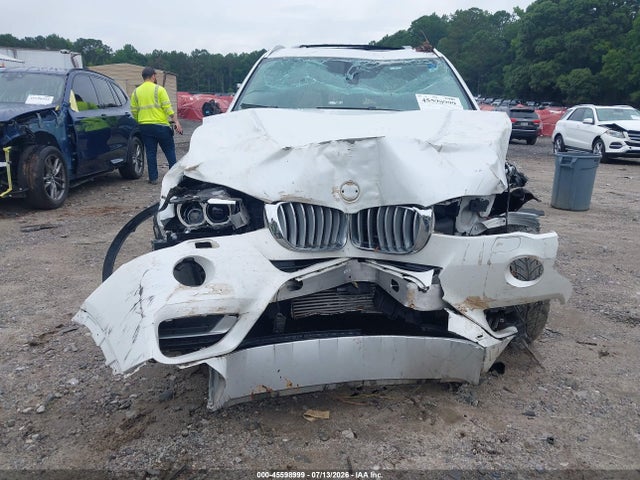 5UXWZ7C35H0X43259 BMW X3 Sdrive28i