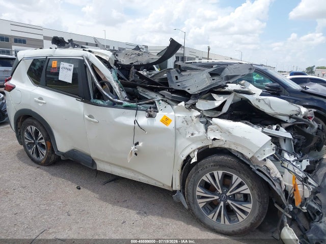 45599000 :رقم المزاد ، 5N1BT3BA8PC809211 vin ، 2023 Nissan Rogue Sv Fwd مزاد بيع