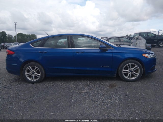 3FA6P0UU1JR235856 Ford Fusion Hybrid S