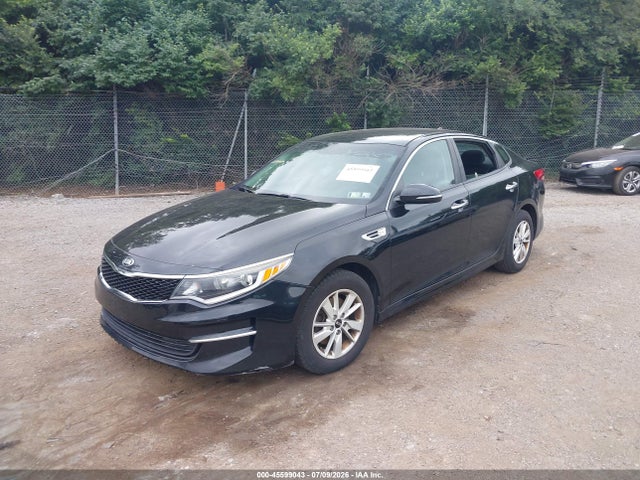 KIA Optima Lx 2016 5XXGT4L33GG031643 Image 2