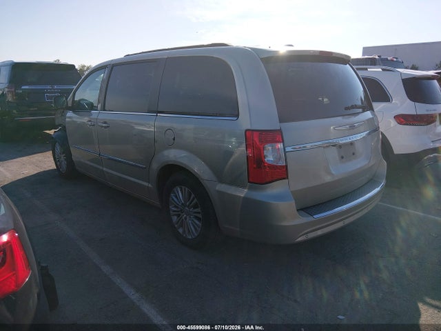 45599086 :رقم المزاد ، 2C4RC1CG2FR646619 vin ، 2015 Chrysler Town & Country Touring-l مزاد بيع