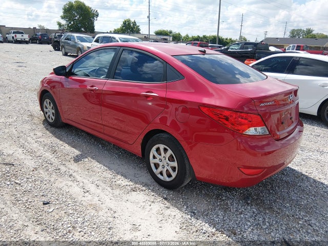 2013 Hyundai Accent Gls მანქანა იყიდება აუქციონზე, vin: KMHCT4AEXDU313184, აუქციონის ნომერი: 45599088