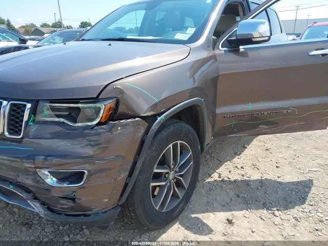 2017 Jeep Grand Cherokee Limited მანქანა იყიდება აუქციონზე, vin: 1C4RJFBG3HC734983, აუქციონის ნომერი: 45599092