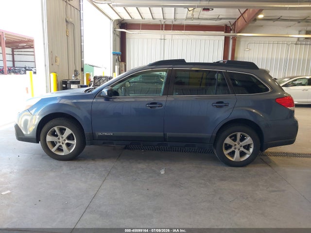 Subaru Outback 2.5i Premium 2014 4S4BRCCC7E3252657 Image 14