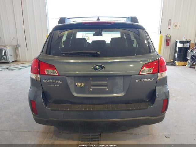 Subaru Outback 2.5i Premium 2014 4S4BRCCC7E3252657 Image 16