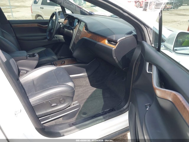 Продаж на аукціоні авто 2019 Tesla Model X 100d/75d/long Range, vin: 5YJXCBE27KF185972, номер лоту: 45599190