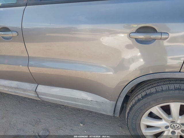 Продаж на аукціоні авто 2010 Volkswagen Tiguan S, vin: WVGAV7AX1AW514508, номер лоту: 45599265
