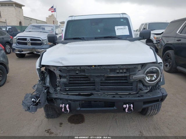 Продаж на аукціоні авто 2023 Ford Bronco Big Bend/black Diamond/outer Banks, vin: 1FMDE5AP6PLB69942, номер лоту: 45599357