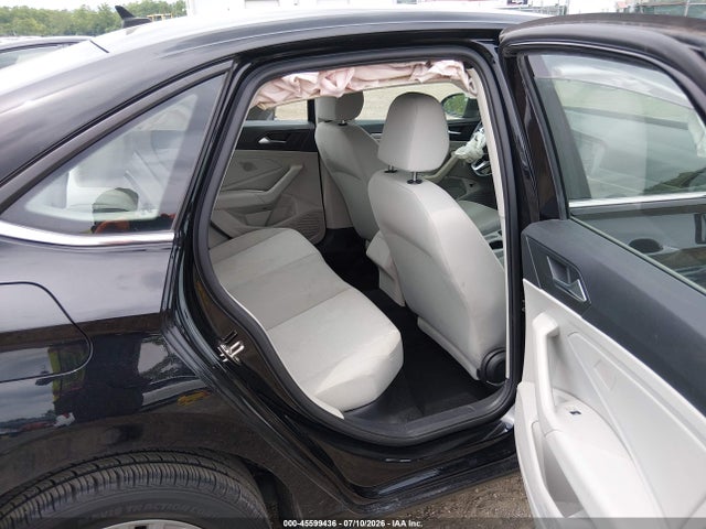 Продаж на аукціоні авто 2019 Volkswagen Jetta 1.4t R-line/1.4t S/1.4t Se, vin: 3VWC57BU8KM207109, номер лоту: 45599436