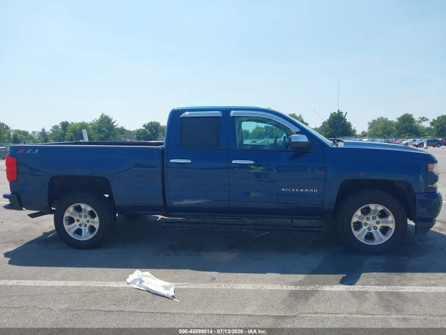 1GCVKREC0JZ189561 Chevrolet Silverado 1500 2lt