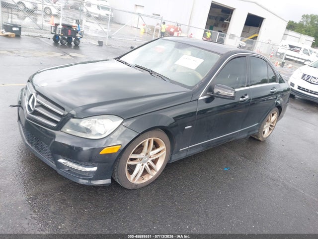 45599551 :رقم المزاد ، WDDGF4HB7CA603140 vin ، 2012 Mercedes-benz C 250 Sport مزاد بيع