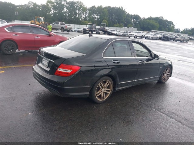 45599551 :رقم المزاد ، WDDGF4HB7CA603140 vin ، 2012 Mercedes-benz C 250 Sport مزاد بيع
