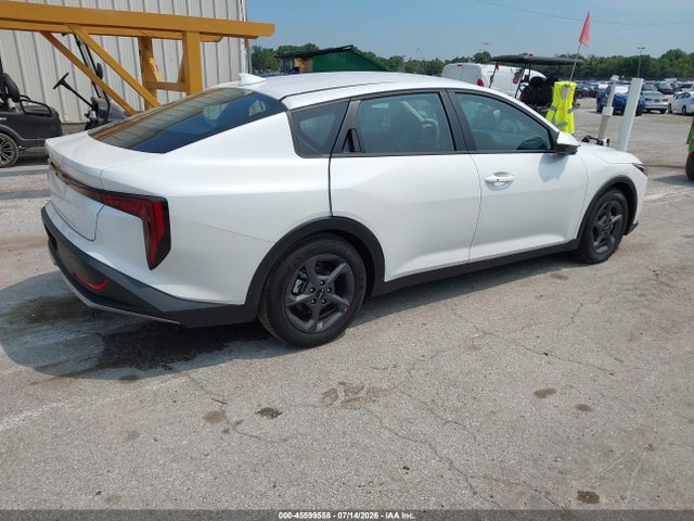 45599558 :رقم المزاد ، 3KPFT4DE2TE305994 vin ، 2026 Kia K4 Lxs مزاد بيع