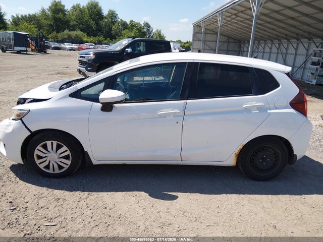 45599563 :رقم المزاد ، JHMGK5H51GX013152 vin ، 2016 Honda Fit Lx مزاد بيع