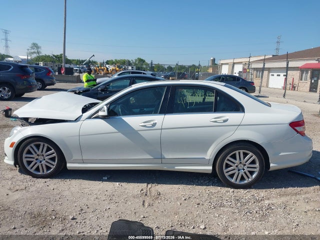 2009 Mercedes-benz C 300 Luxury 4matic/sport 4matic მანქანა იყიდება აუქციონზე, vin: WDDGF81X89R055818, აუქციონის ნომერი: 45599569