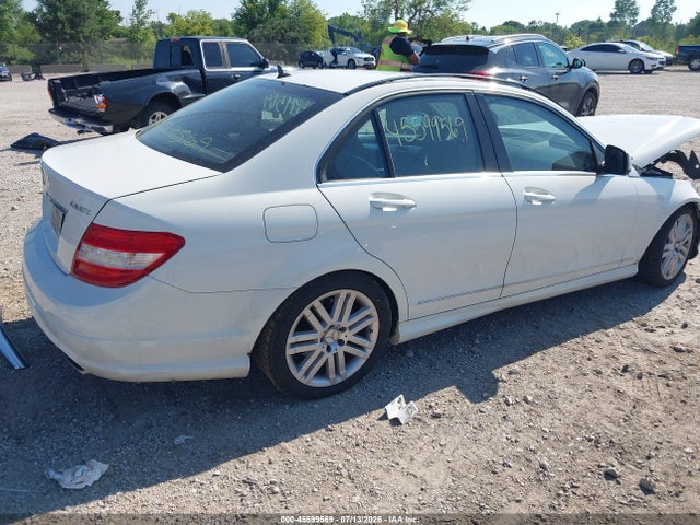 2009 Mercedes-benz C 300 Luxury 4matic/sport 4matic მანქანა იყიდება აუქციონზე, vin: WDDGF81X89R055818, აუქციონის ნომერი: 45599569