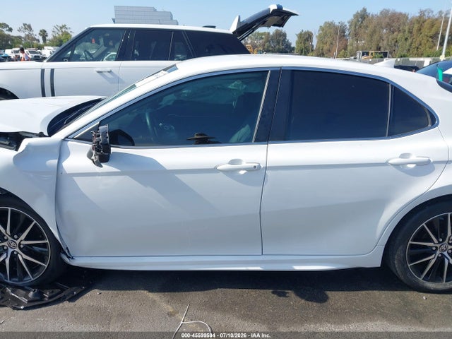 4T1G11AK1RU842560 Toyota CAMRY SE