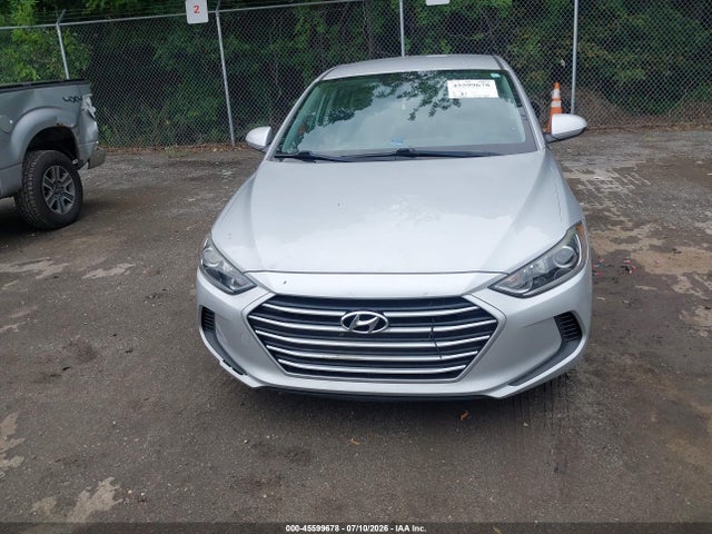 Продажа на аукционе авто 2017 Hyundai Elantra Se, vin: KMHD84LF2HU272566, номер лота: 45599678