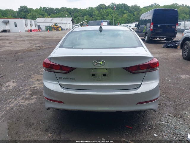 Продажа на аукционе авто 2017 Hyundai Elantra Se, vin: KMHD84LF2HU272566, номер лота: 45599678