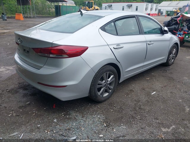 Продажа на аукционе авто 2017 Hyundai Elantra Se, vin: KMHD84LF2HU272566, номер лота: 45599678