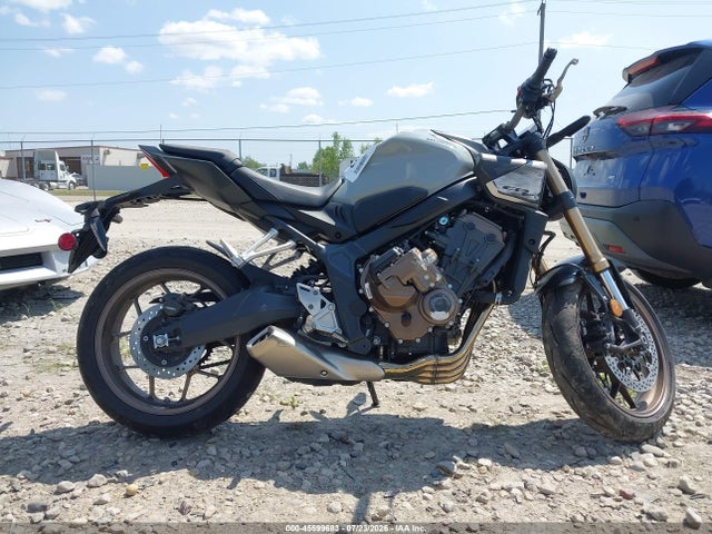 45599683 :رقم المزاد ، MLHRH1651R5000711 vin ، 2024 Honda Cb650 R مزاد بيع