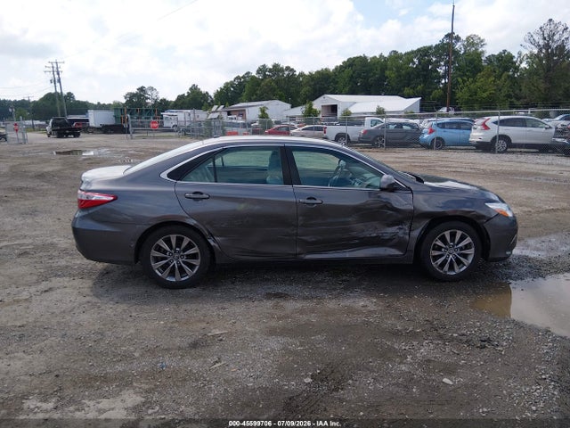 Toyota CAMRY XLE 2016 4T4BF1FK1GR568719 Image 13