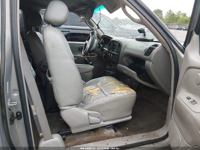 Продажа на аукционе авто 2002 Toyota Tundra Ltd V8, vin: 5TBRT381X2S238153, номер лота: 45599724