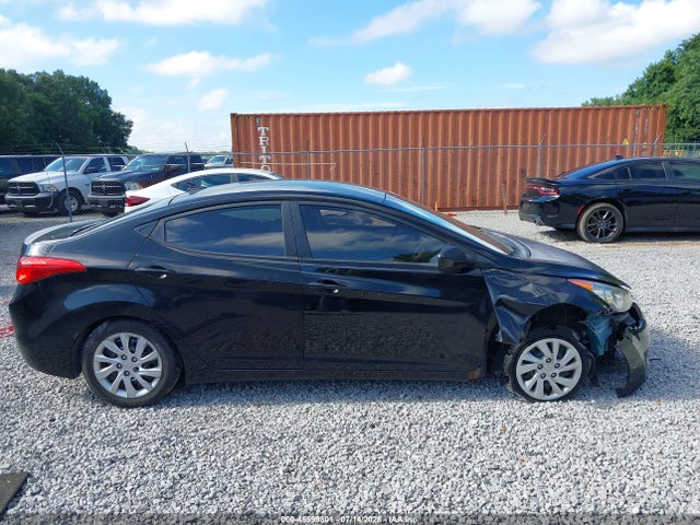 Продаж на аукціоні авто 2013 Hyundai Elantra Gls, vin: KMHDH4AEXDU527968, номер лоту: 45599801