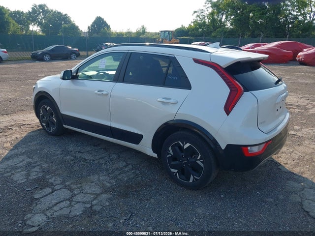 KIA Niro Ev Wind 2024 KNDCR3L15R5112351 Image 3