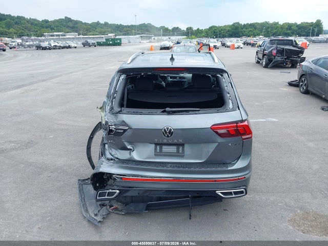 2022 Volkswagen Tiguan 2.0t Sel R-line მანქანა იყიდება აუქციონზე, vin: 3VV4B7AX8NM176722, აუქციონის ნომერი: 45599837