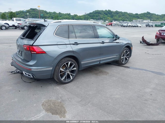 2022 Volkswagen Tiguan 2.0t Sel R-line მანქანა იყიდება აუქციონზე, vin: 3VV4B7AX8NM176722, აუქციონის ნომერი: 45599837