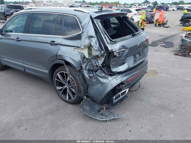 2022 Volkswagen Tiguan 2.0t Sel R-line მანქანა იყიდება აუქციონზე, vin: 3VV4B7AX8NM176722, აუქციონის ნომერი: 45599837