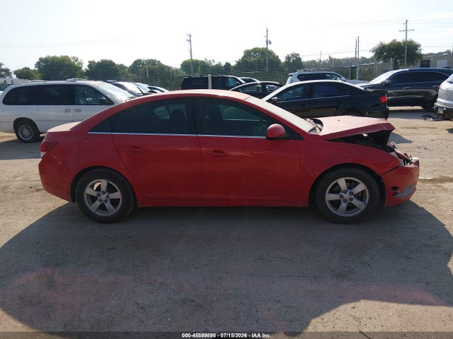 1G1PC5SB3E7446989 Chevrolet Cruze 1lt Auto
