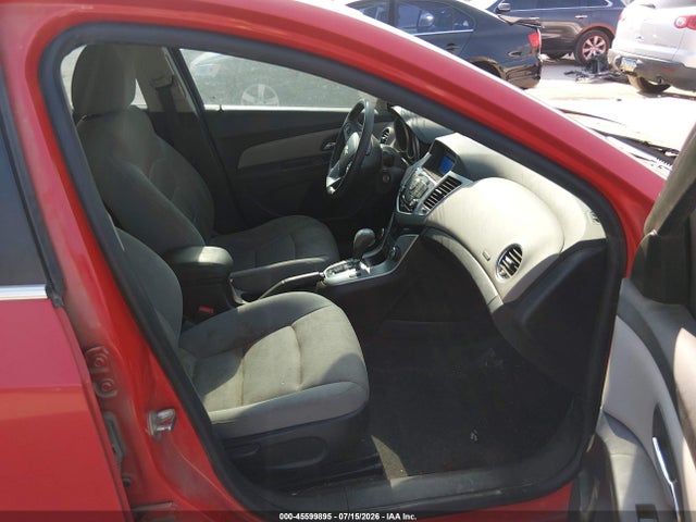 1G1PC5SB3E7446989 Chevrolet Cruze 1lt Auto
