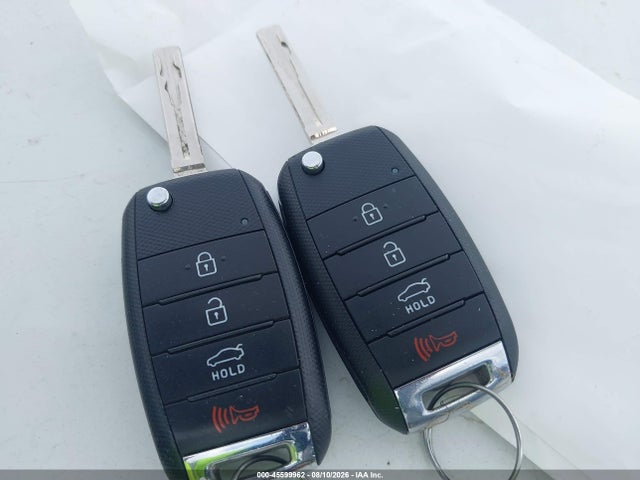 Продажа на аукционе авто 2015 Kia Optima Lx, vin: KNAGM4A70F5597360, номер лота: 45599962