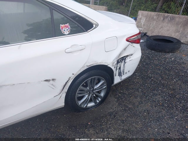 45600018 :رقم المزاد ، 4T1BF1FK2GU228943 vin ، 2016 Toyota Camry Se مزاد بيع