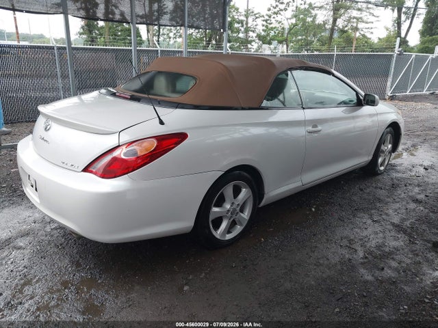 45600029 :رقم المزاد ، 4T1FA38PX6U082018 vin ، 2006 Toyota Camry Solara Sle مزاد بيع