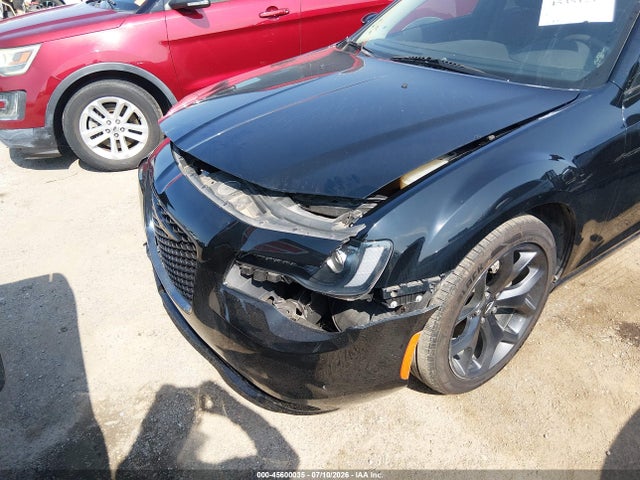 45600035 :رقم المزاد ، 2C3CCAAG0NH225936 vin ، 2022 Chrysler 300 Touring مزاد بيع