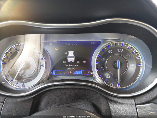 45600035 :رقم المزاد ، 2C3CCAAG0NH225936 vin ، 2022 Chrysler 300 Touring مزاد بيع