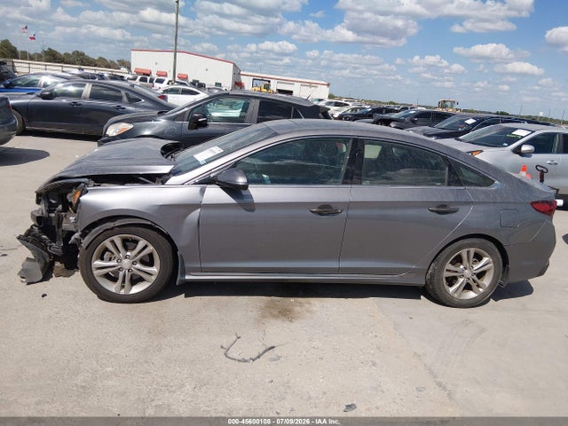 Продажа на аукционе авто 2018 Hyundai Sonata Sport, vin: 5NPE34AF5JH694924, номер лота: 45600108